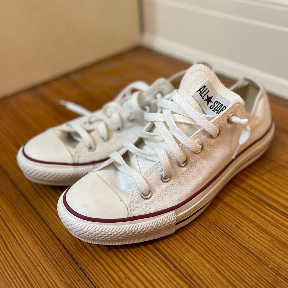 Converse Chuck Taylor low top